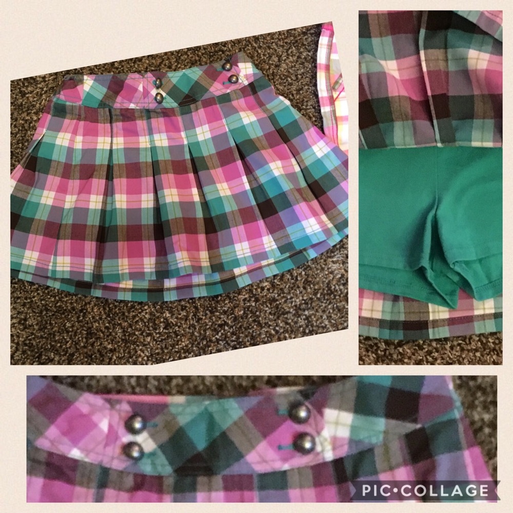 Girls Cherokee Plaid Skort. NWT